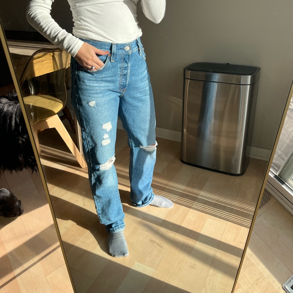 Levi’s baggy ripped jeans